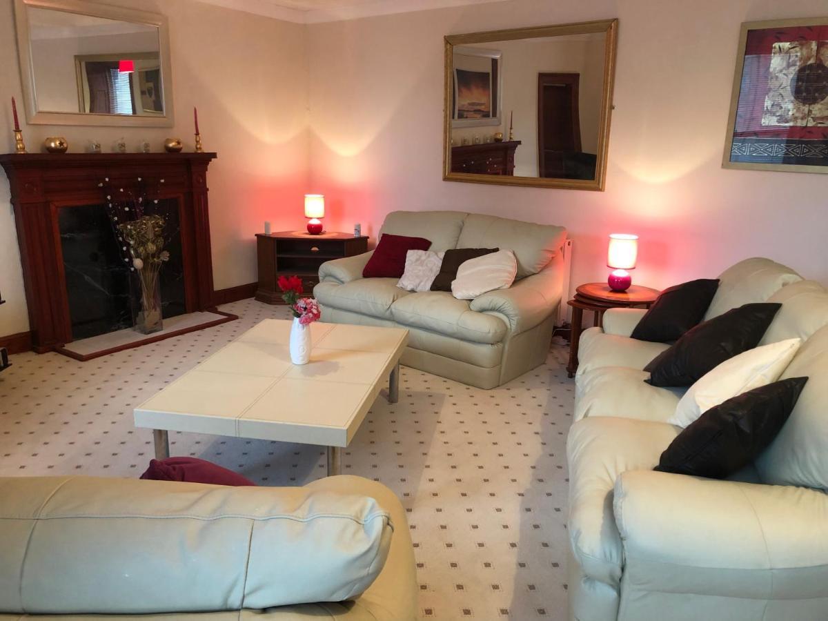 Executive Serviced Apartments 1 Форфар Экстерьер фото